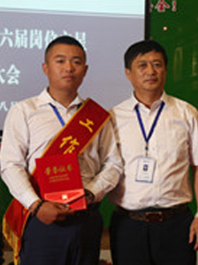 第二十六届特殊孝顺奖 杨纵横